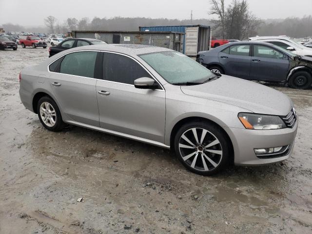 Photo 4 from auction – 2012 VOLKSWAGEN PASSAT SE with VIN 1VWBM7A30CC077448