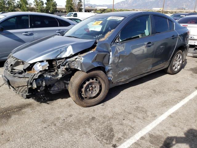 MAZDA 3 I 2013 with VIN JM1BL1TG3D1748563 - Photo from auction