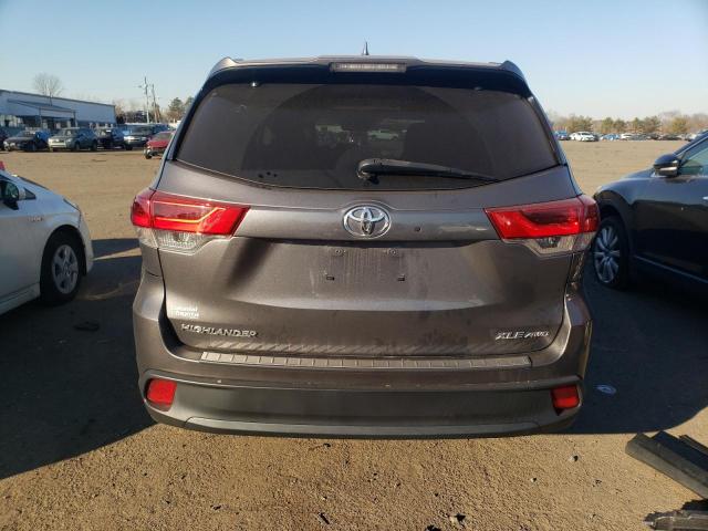 Photo 6 from auction – 2017 TOYOTA HIGHLANDER with VIN 5TDJZRFH1HS436344