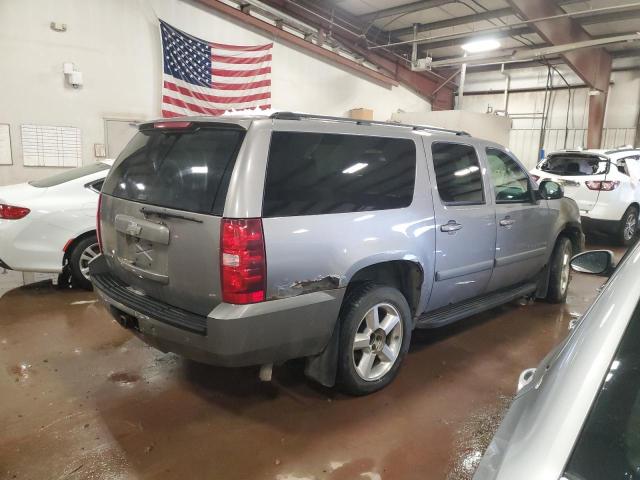 Photo 3 from auction – 2007 CHEVROLET SUBURBAN K with VIN 3GNFK16307G107736