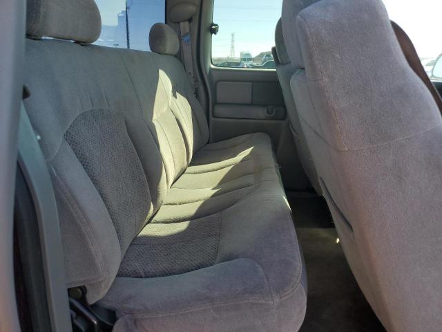 Photo 10 from auction – 2000 CHEVROLET SILVERADO with VIN 2GCEK19T5Y1340120