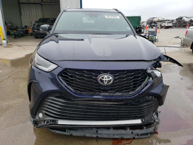 Photo 5 from auction – 2022 TOYOTA HIGHLANDER with VIN 5TDLZRAH2NS098772