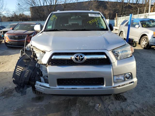 Photo 5 from auction – 2011 TOYOTA 4RUNNER SR with VIN JTEBU5JRXB5064071
