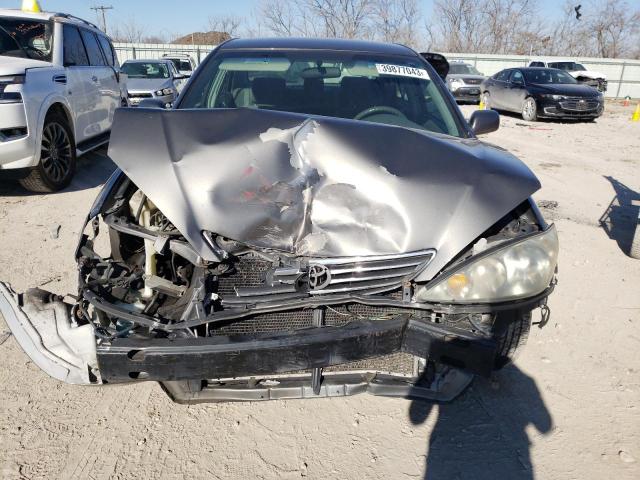 Photo 5 from auction – 2005 TOYOTA CAMRY LE with VIN 4T1BE32K25U590773