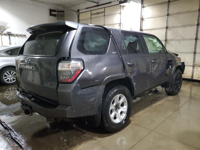 Photo 3 from auction – 2014 TOYOTA 4RUNNER SR with VIN JTEBU5JR3E5181477