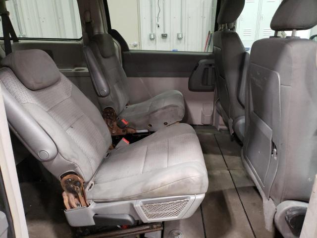 Photo 11 from auction – 2008 CHRYSLER TOWN & COU with VIN 2A8HR54P88R758966