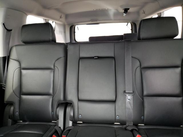 Photo 10 from auction – 2019 CHEVROLET SUBURBAN C with VIN 1GNSCHKC8KR397131