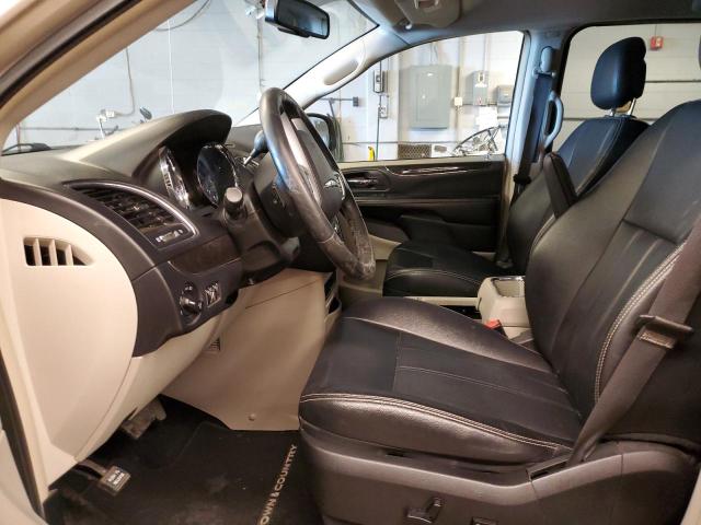 Photo 7 from auction – 2016 CHRYSLER TOWN & COU with VIN 2C4RC1BG2GR280292