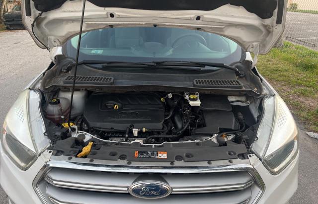 Photo 7 from auction – 2017 FORD ESCAPE SE with VIN 1FMCU0GD8HUC99554