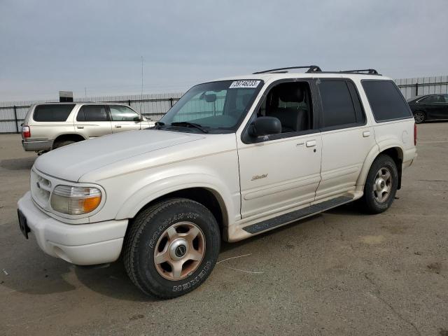 FORD EXPLORER L 2000 with VIN 1FMDU65E3YZA26852 - Photo from auction