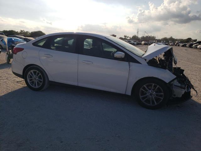 Photo 4 from auction – 2015 FORD FOCUS SE with VIN 1FADP3F25FL345593