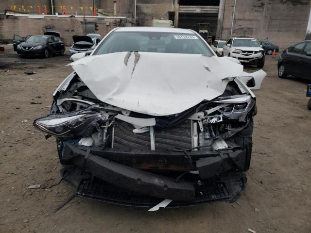 Photo 5 from auction – 2019 TOYOTA COROLLA L with VIN 2T1BURHE5KC242311