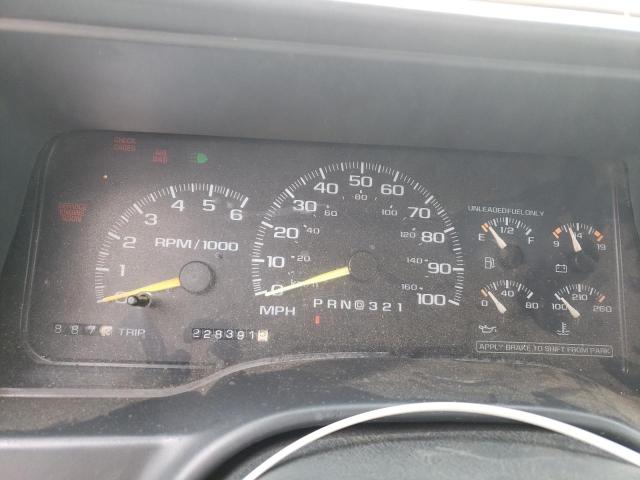 Photo 9 from auction – 1998 GMC SUBURBAN K with VIN 1GKGK26J2WJ736207