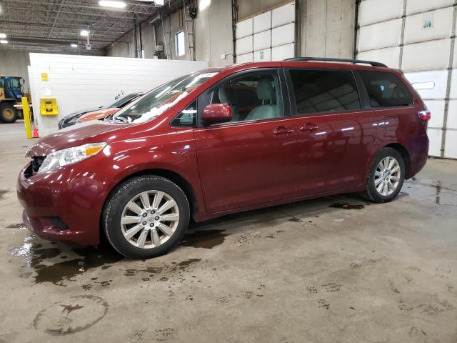 TOYOTA SIENNA LE 2015 with VIN 5TDJK3DC6FS099272 - Photo from auction