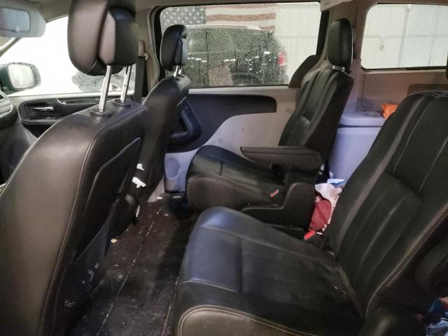 Photo 11 from auction – 2014 CHRYSLER TOWN & COU with VIN 2C4RC1BG1ER112950