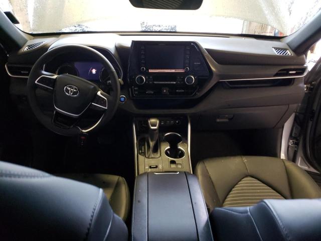 Photo 8 from auction – 2022 TOYOTA HIGHLANDER with VIN 5TDLZRAH4NS141752