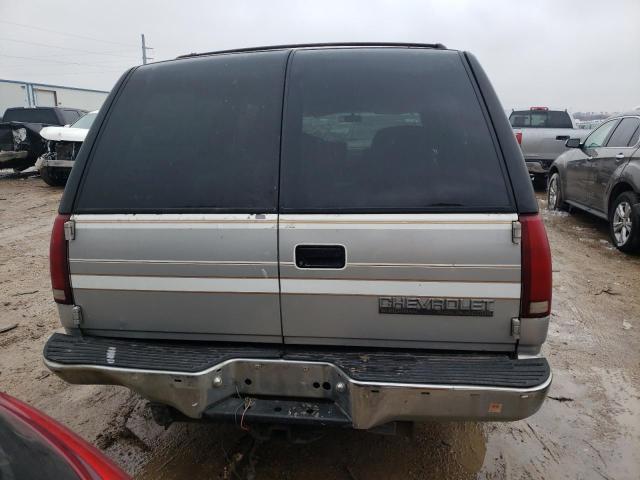 Photo 6 from auction – 1993 CHEVROLET SUBURBAN C with VIN 1GBEC16KXPJ397138