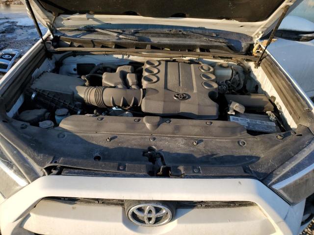 Photo 11 from auction – 2015 TOYOTA 4RUNNER SR with VIN JTEBU5JR1F5227549