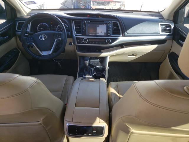 Photo 8 from auction – 2017 TOYOTA HIGHLANDER with VIN 5TDKZRFH5HS518775