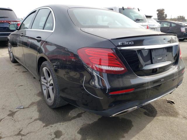 Photo 2 from auction – 2017 MERCEDES-BENZ E 300 with VIN WDDZF4JB9HA135079