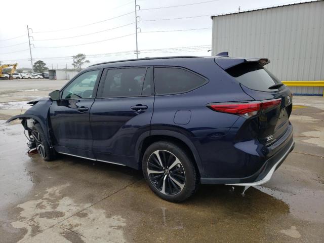 Photo 2 from auction – 2022 TOYOTA HIGHLANDER with VIN 5TDLZRAH2NS098772