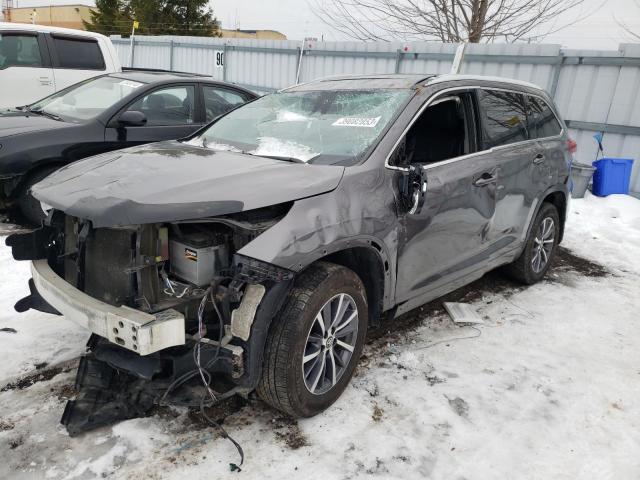 TOYOTA HIGHLANDER 2017 with VIN 5TDJZRFH7HS516621 - Photo from auction
