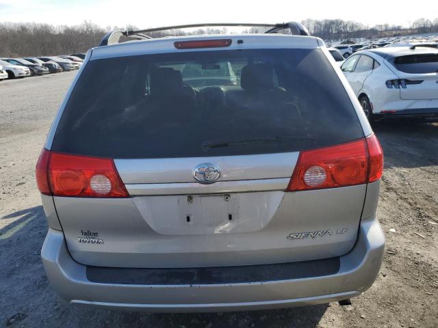 Photo 6 from auction – 2010 TOYOTA SIENNA CE with VIN 5TDKK4CC3AS334621