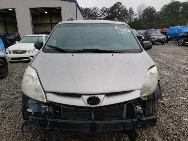 Photo 5 from auction – 2010 TOYOTA SIENNA CE with VIN 5TDKK4CC2AS332424