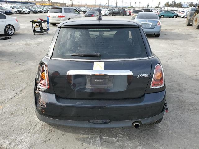 Photo 6 from auction – 2008 MINI COOPER with VIN WMWMF33558TU68693