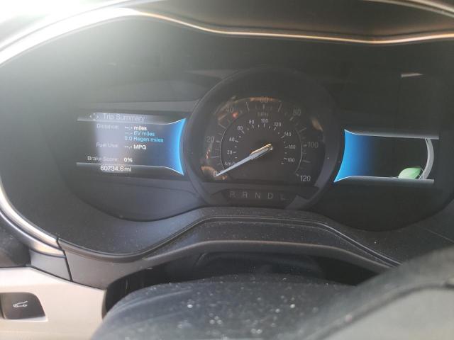 Photo 9 from auction – 2019 FORD FUSION SE with VIN 3FA6P0LU7KR131813