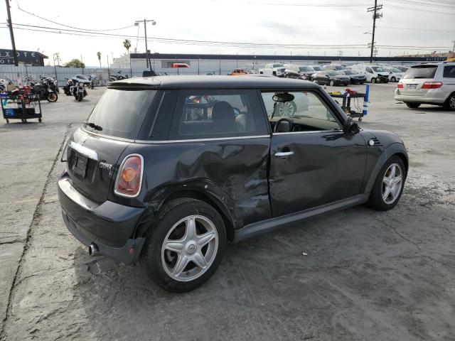 Photo 3 from auction – 2008 MINI COOPER with VIN WMWMF33558TU68693