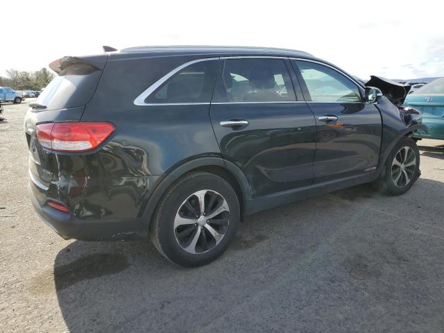 Photo 3 from auction – 2017 KIA SORENTO EX with VIN 5XYPHDA55HG312393