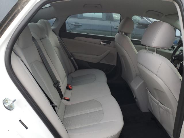 Photo 10 from auction – 2018 HYUNDAI SONATA SE with VIN 5NPE24AF0JH656178