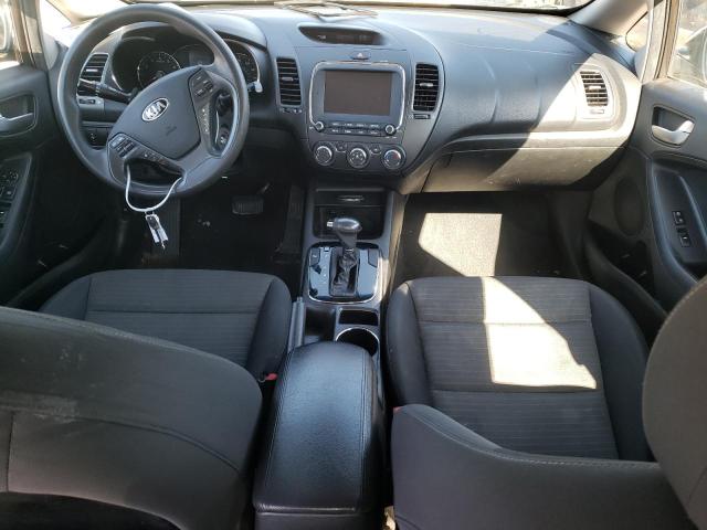 Photo 8 from auction – 2018 KIA FORTE LX with VIN 3KPFL4A77JE171843