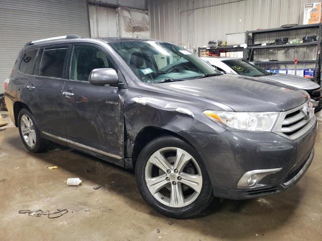 Photo 4 from auction – 2013 TOYOTA HIGHLANDER with VIN 5TDDK3EH2DS223347