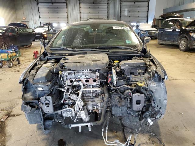 Photo 5 from auction – 2015 CHRYSLER 200 LIMITE with VIN 1C3CCCAB5FN636760
