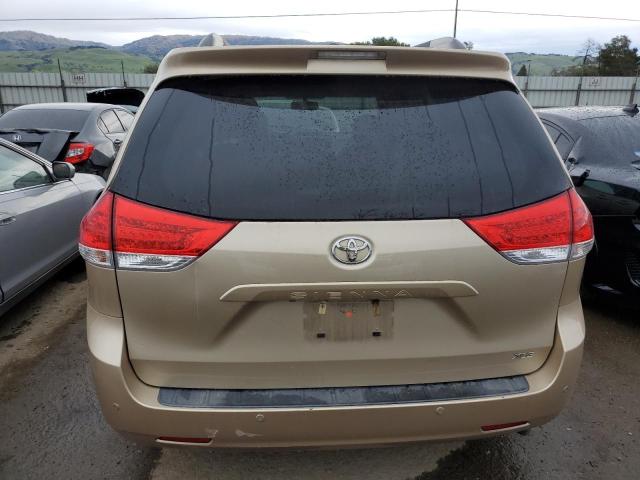 Photo 6 from auction – 2014 TOYOTA SIENNA XLE with VIN 5TDYK3DC8ES506926