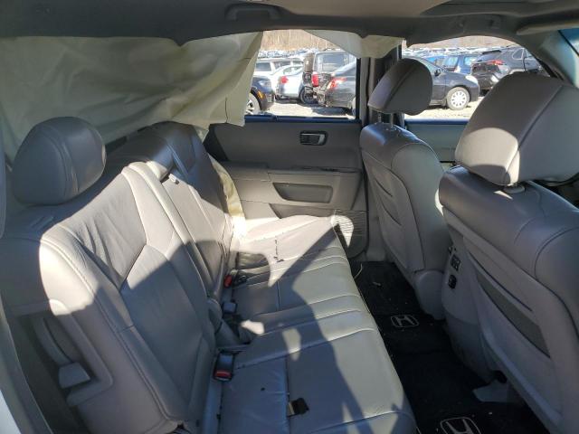 Photo 11 from auction – 2010 HONDA PILOT TOUR with VIN 5FNYF4H88AB017005