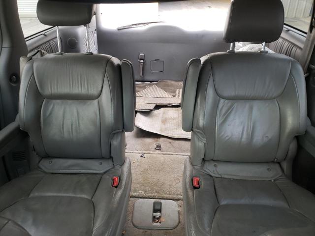 Photo 10 from auction – 2004 TOYOTA SIENNA XLE with VIN 5TDZA22C84S215491