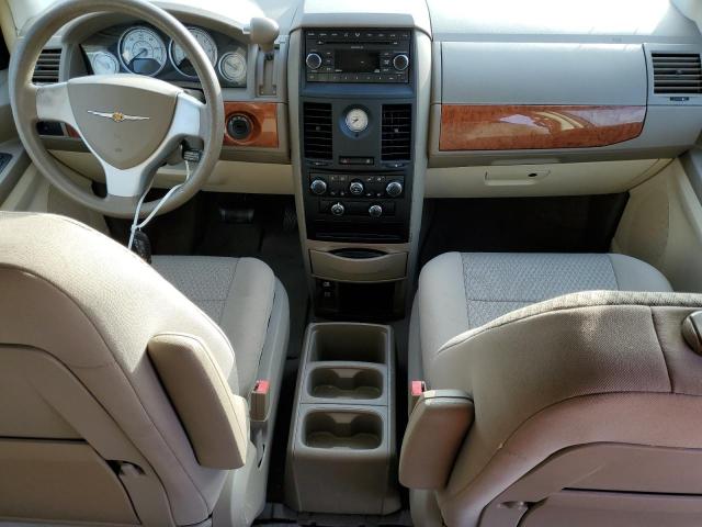 Photo 8 from auction – 2008 CHRYSLER TOWN & COU with VIN 2A8HR44H58R128552