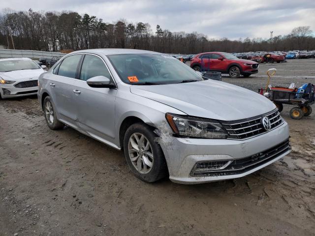 Photo 4 from auction – 2016 VOLKSWAGEN PASSAT with VIN 1VWAT7A3XGC024129
