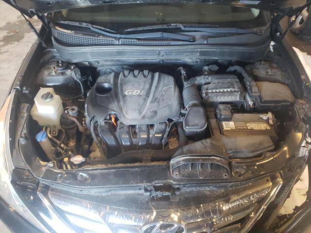 Photo 11 from auction – 2011 HYUNDAI SONATA SE with VIN 5NPEC4ACXBH123906