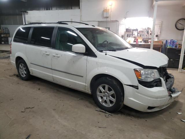 Photo 4 from auction – 2010 CHRYSLER TOWN & COU with VIN 2A4RR8D10AR423113