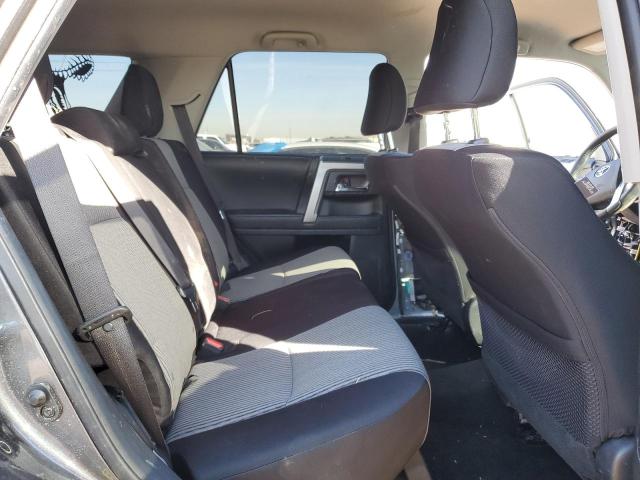 Photo 10 from auction – 2022 TOYOTA 4RUNNER SR with VIN JTEMU5JR5N6071033