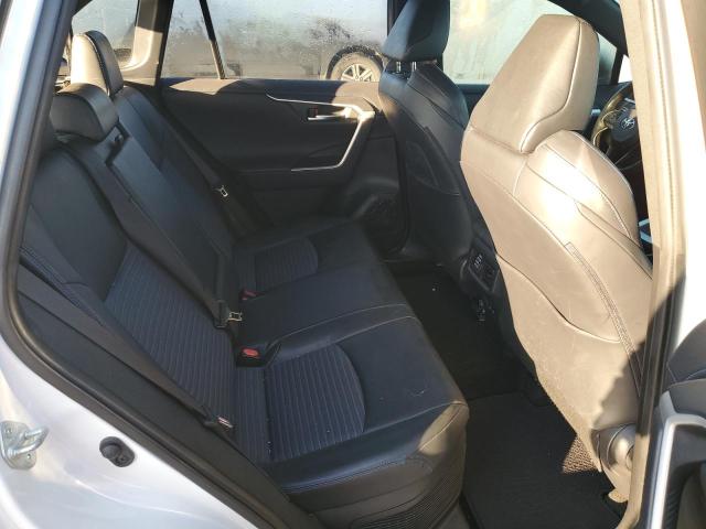 Photo 10 from auction – 2020 TOYOTA RAV4 XSE with VIN JTMEWRFVXLD525270
