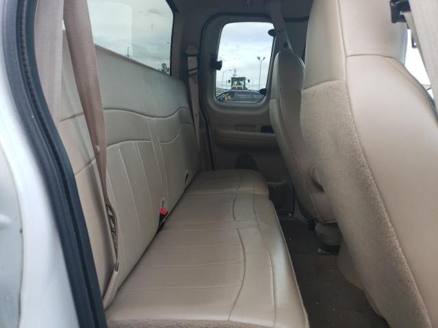 Photo 10 from auction – 2000 FORD F150 with VIN 1FTRX17W2YNA63425