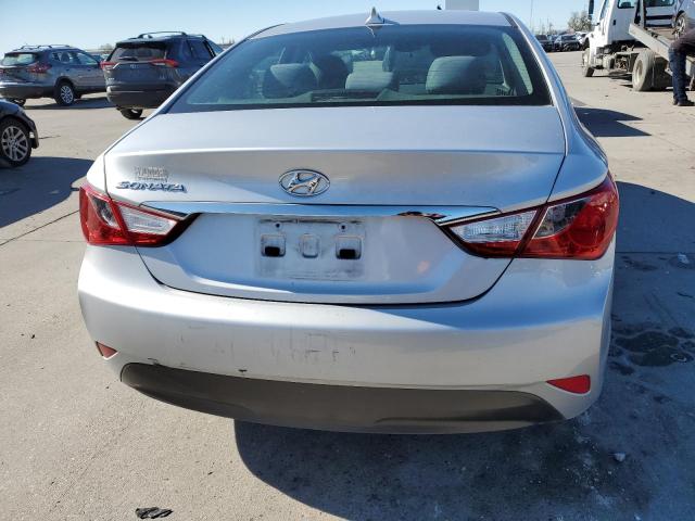 Photo 6 from auction – 2014 HYUNDAI SONATA GLS with VIN 5NPEB4AC9EH835704