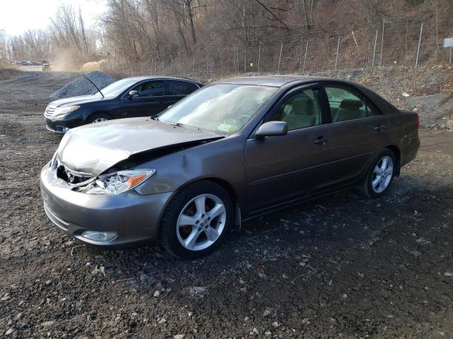 TOYOTA CAMRY LE 2002 with VIN 4T1BF32K52U521794 - Photo from auction