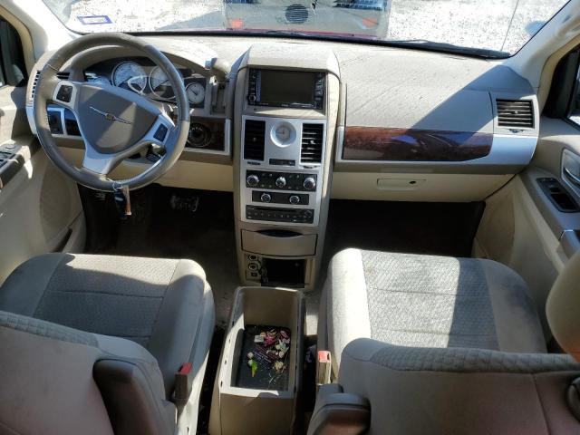 Photo 8 from auction – 2010 CHRYSLER TOWN & COU with VIN 2A4RR5D18AR398170