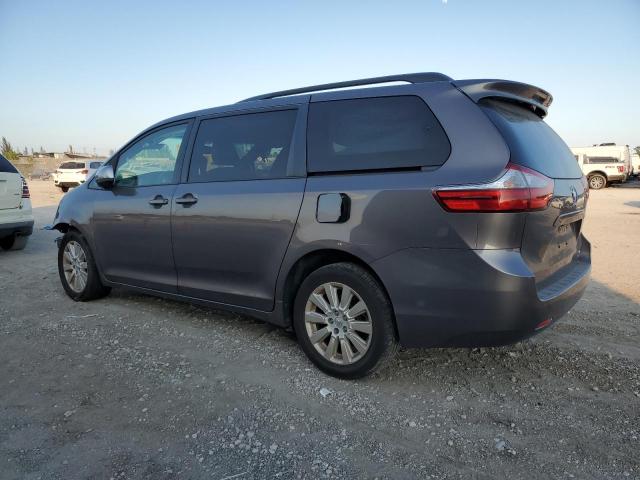 Photo 2 from auction – 2015 TOYOTA SIENNA LE with VIN 5TDJK3DC2FS117962